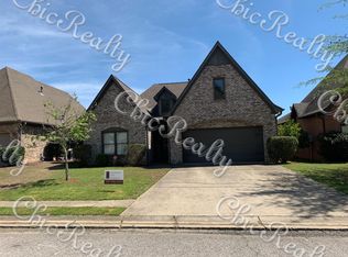 1215 Overlook Dr, Trussville, AL 35173
