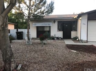 1994 Flores St, Hemet, CA 92545