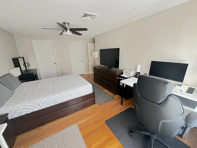 8 Charles Ridge Rd #C — Photo 13