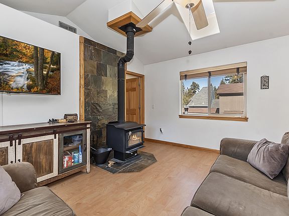 4th image of 601 Moreno Ln