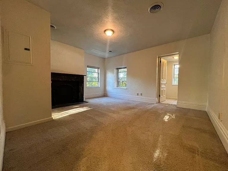 521 Isabella St — Photo 6
