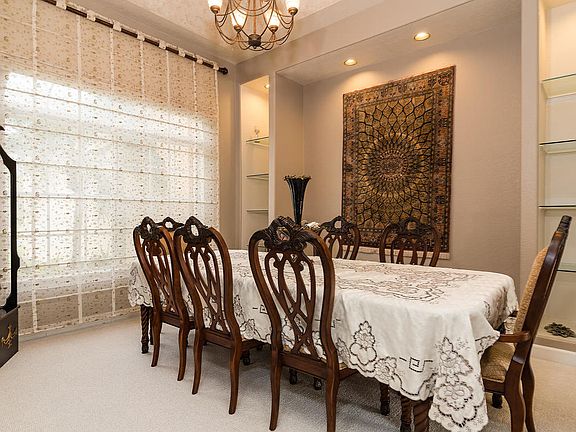 main dinning