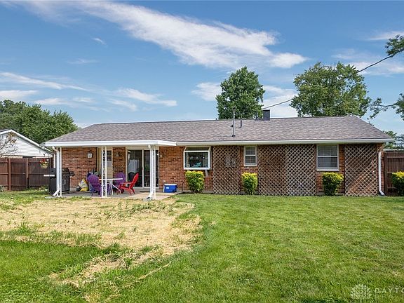 4th image of 926 Mystic Ln