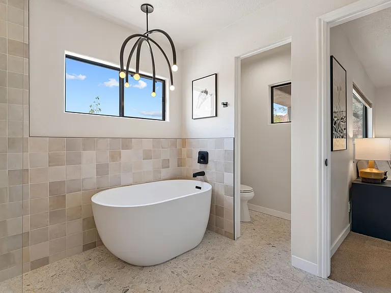 1411 W Sandhill Cir — Photo 28