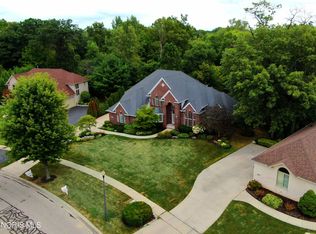 3339 Swan Ridge Ln, Maumee, OH 43537