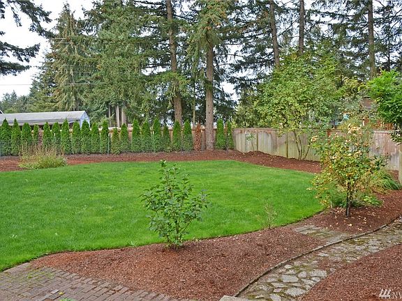 5th image of 8618 164th St E