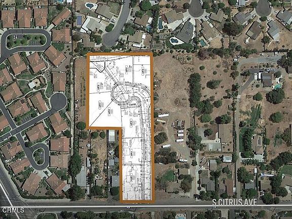 4th image of 220 S Citrus Ave