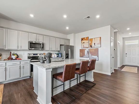 3rd image of 2509 Switchgrass Ct