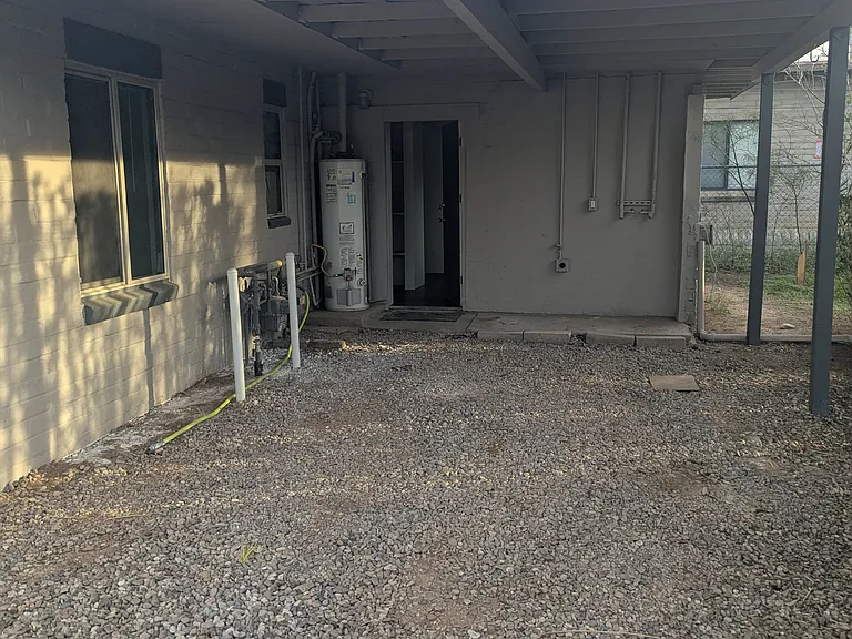 2201 N Isabel Blvd — Photo 16