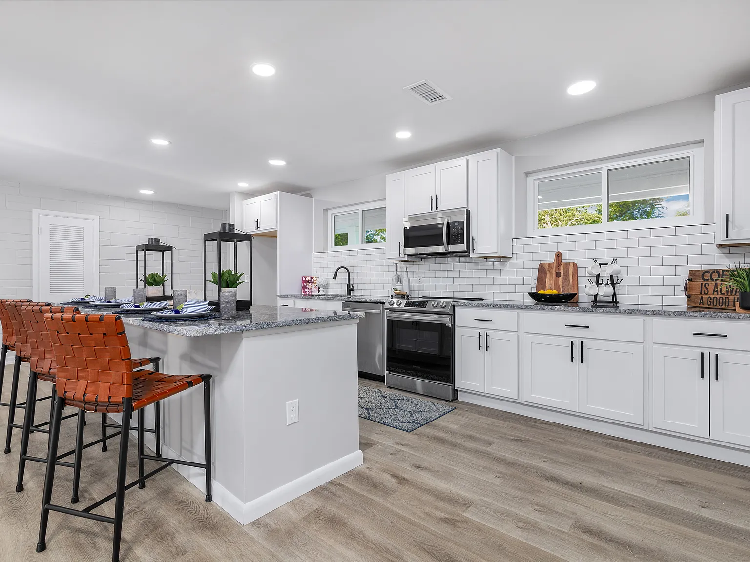 3 bed, 1720 sqft, $2,750 — Photo 3