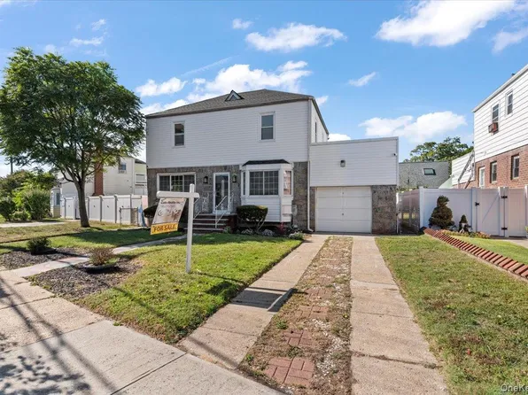 129-08 Francis Lewis Blvd, Laurelton, NY 11413