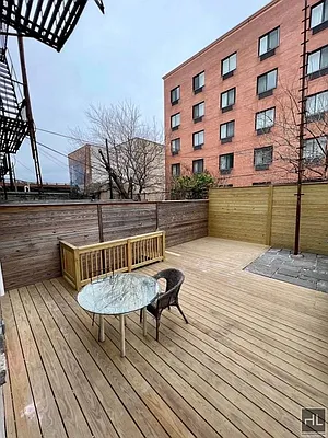 Rented by Highline Residential | media 20