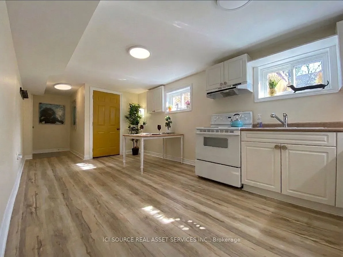 2 bed, $1,700 — Photo 2