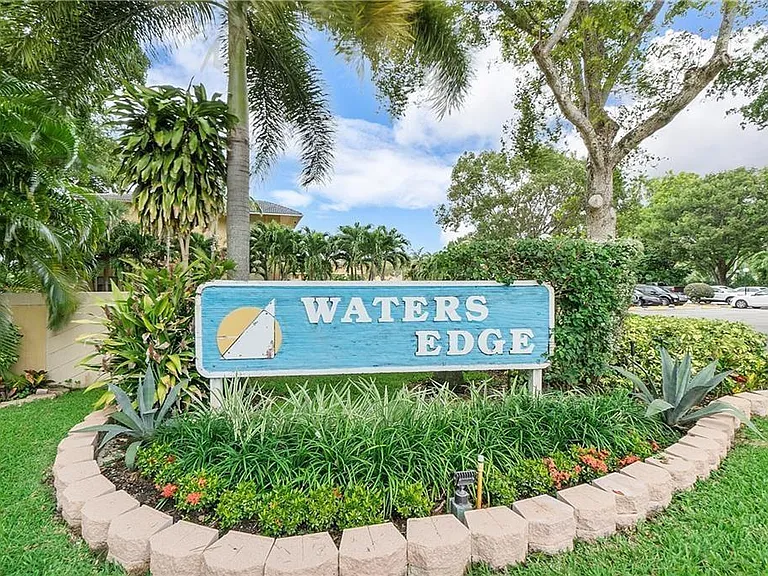 11477 NW 39th Ct #305-1 — Photo 20