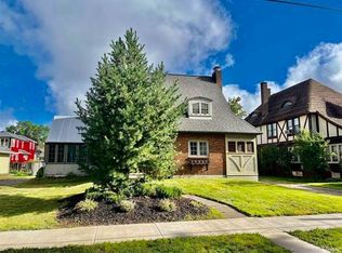 164 E Ridge St #E, Ironwood, MI 49938