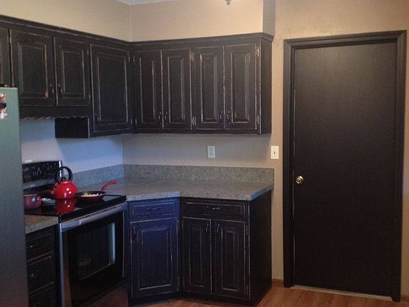 4th image of 807 W 1st Ave