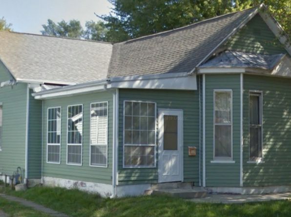 406 John St