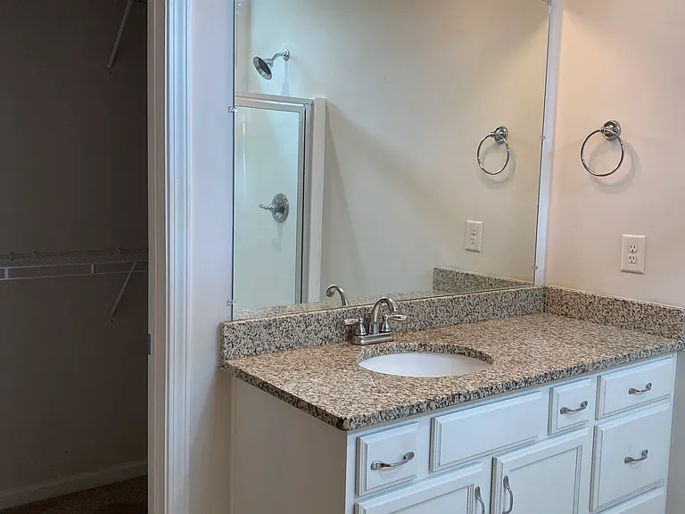 221 Scenic Rd — Photo 18