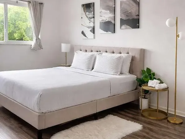 704 SW 4th Ave #1, Fort Lauderdale, FL 33315