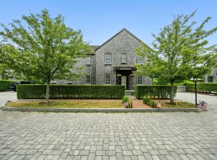 3B Yawkey Way #2, Nantucket, MA 02554
