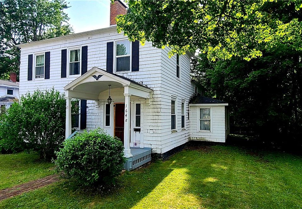 1st image of 1648 Valley Dr