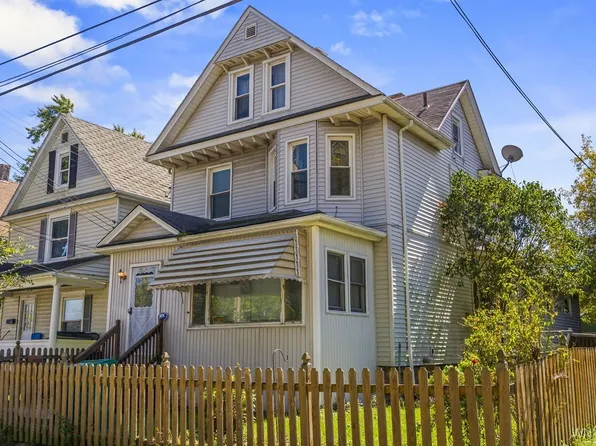 1715 Whitney Ave, Niagara Falls, NY 14301