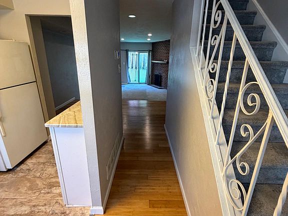 2nd image of 32 Dora Dr