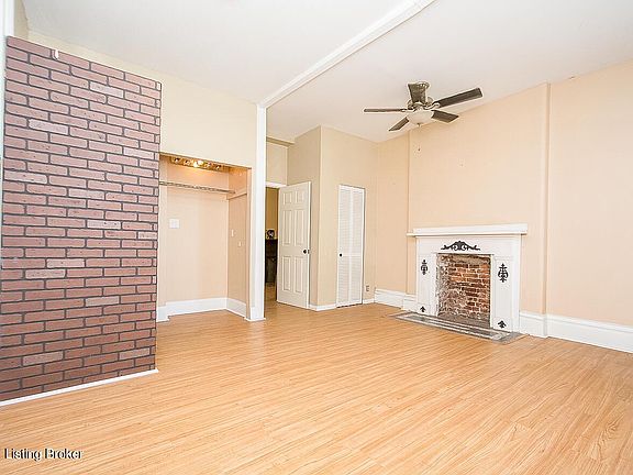 4th image of 1033 S Brook St
