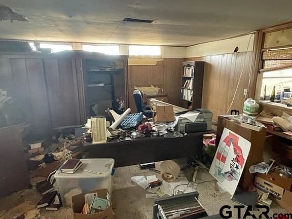 4th image of 509 Richardson St