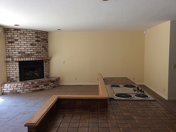 Open  Family Rm/Kitchen