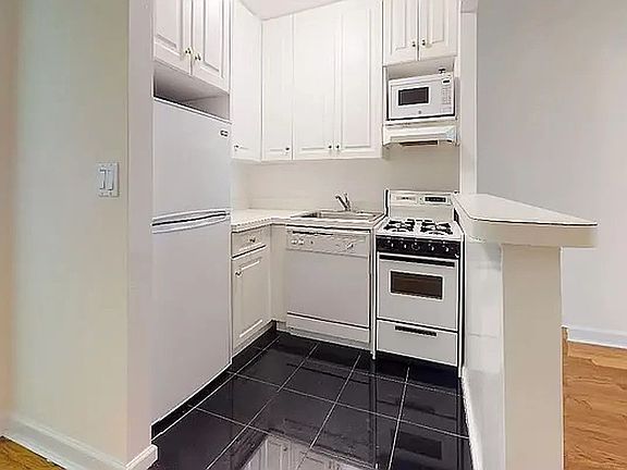 2nd image of 417 W 56th St #C3