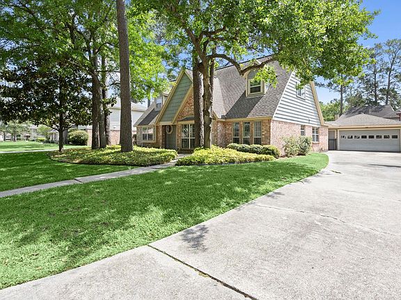 3rd image of 7615 Litchfield Ln