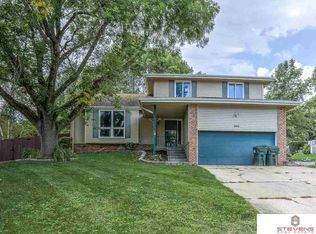 1854 Kingston Cir, Papillion, NE 68046