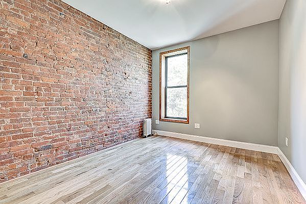 1st image of 164 Sherman Ave APT 36