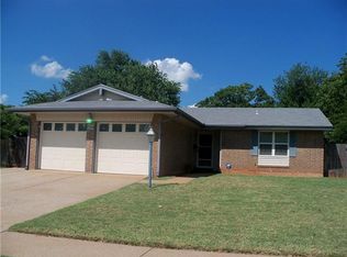 4304 Clendon Way, Del City, OK 73115