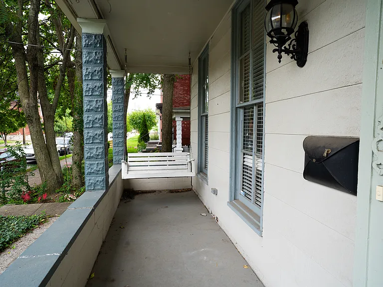 1038 S 7th St — Photo 18