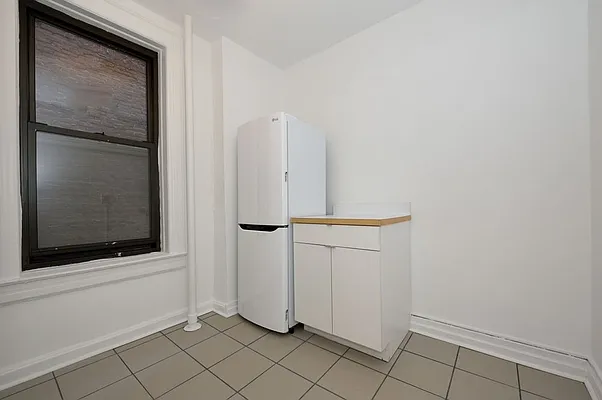 Rented by Aether Property Group | media 41
