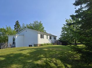 44 Bissett Lake Rd, Cole Harbour, NS B2V2T3