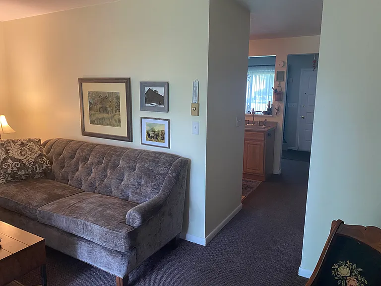15 Harvest Way #B — Photo 2
