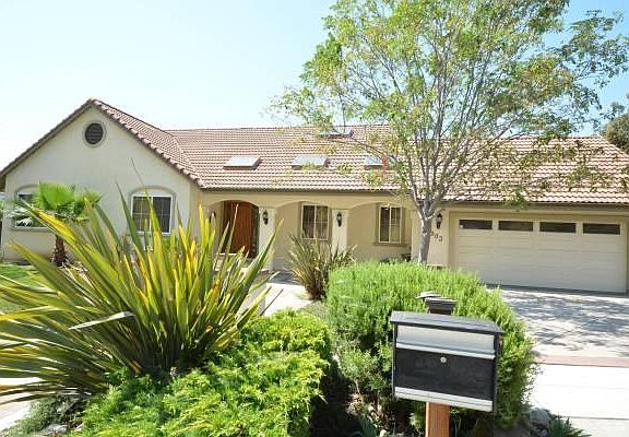 2nd image of 903 Dorel Dr