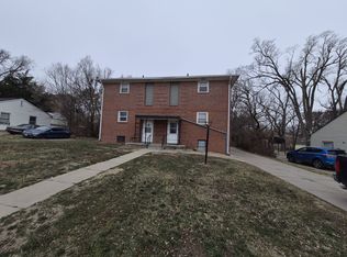 369 S 48th St, Lincoln, NE 68510