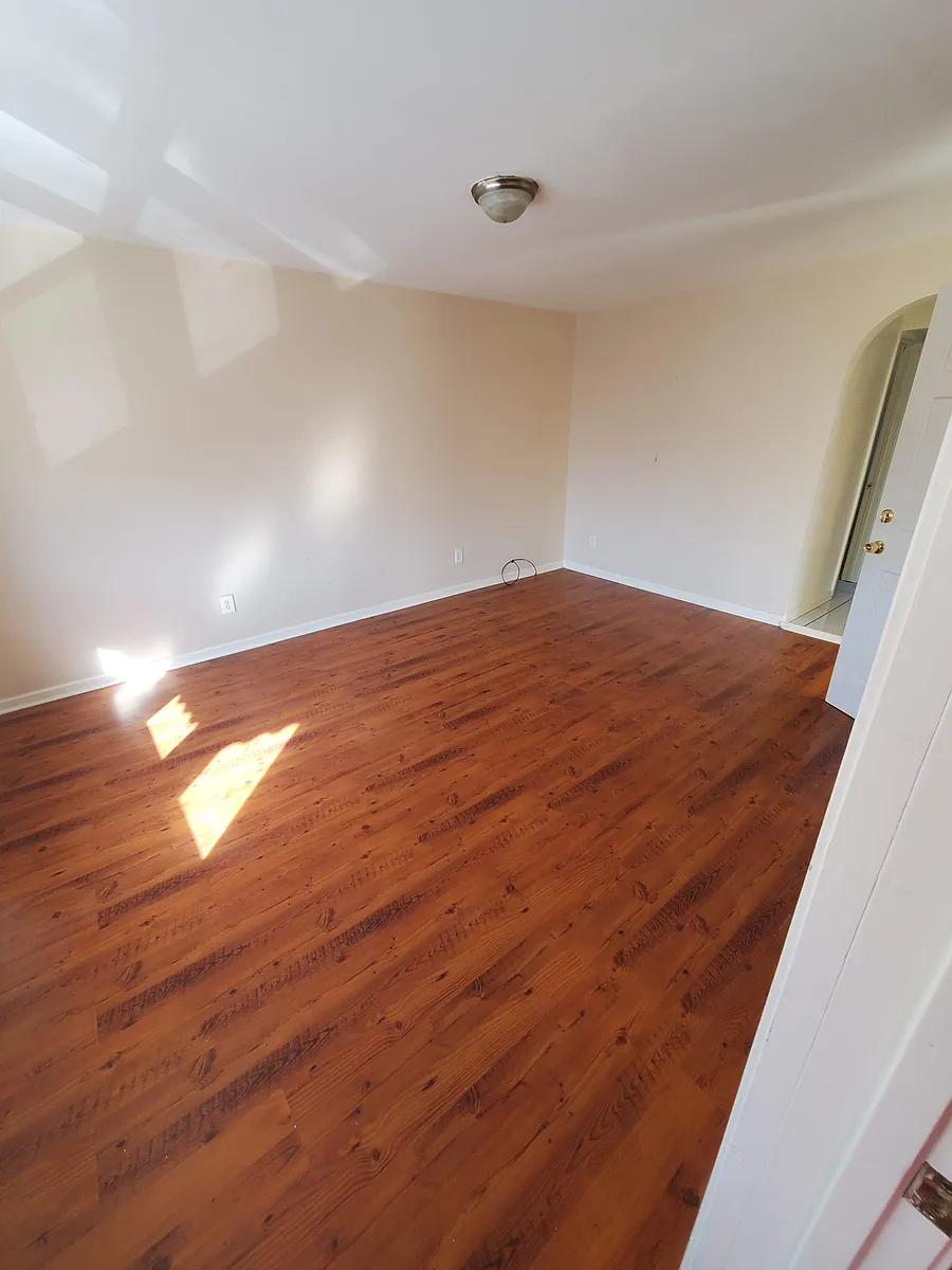 Building Photo - 5021 S Loomis Blvd #1