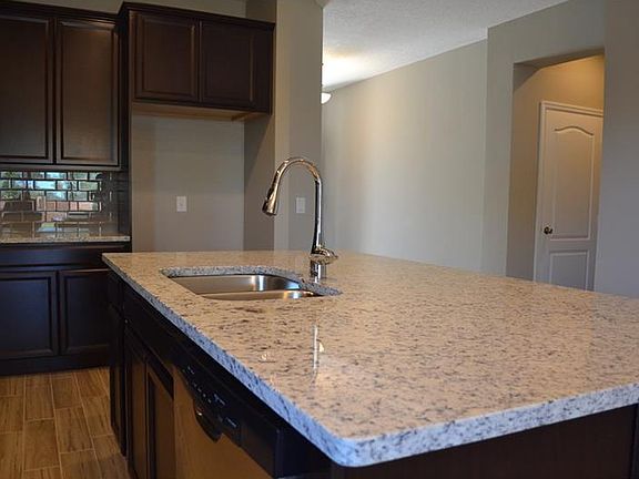 4th image of 1722 Farmstead Ln #1