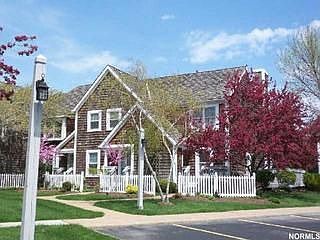 2nd image of 5501 Cape Cod Dr