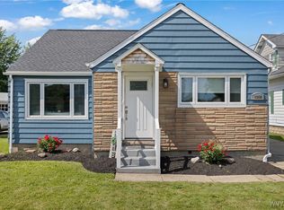 1996 Como Park Blvd, Lancaster, NY 14086