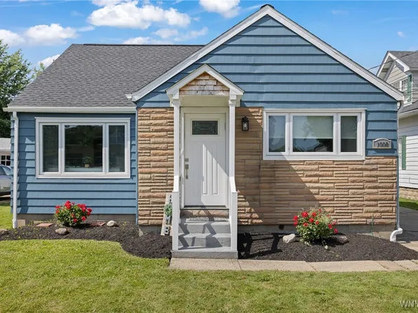 1996 Como Park Blvd, Lancaster, NY 14086