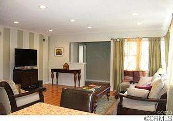 5th image of 6157 Oak Ave