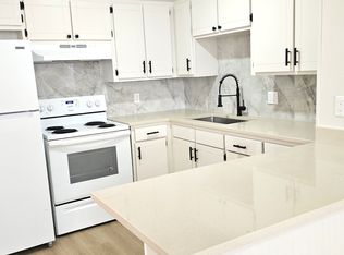 517 W Main St #41, Azle, TX 76020