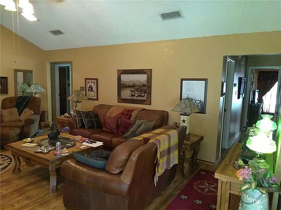 3rd image of 325 Flaxseed Ln