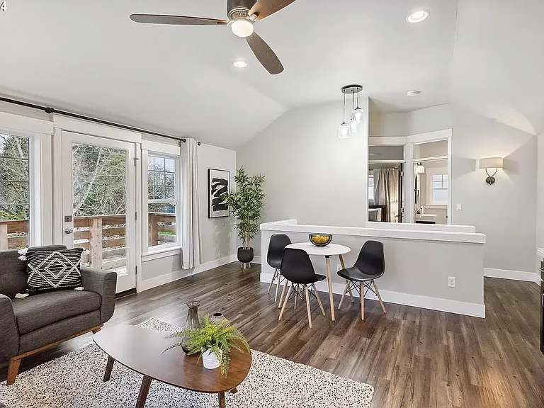 6239 N Curtis Ave — Photo 12